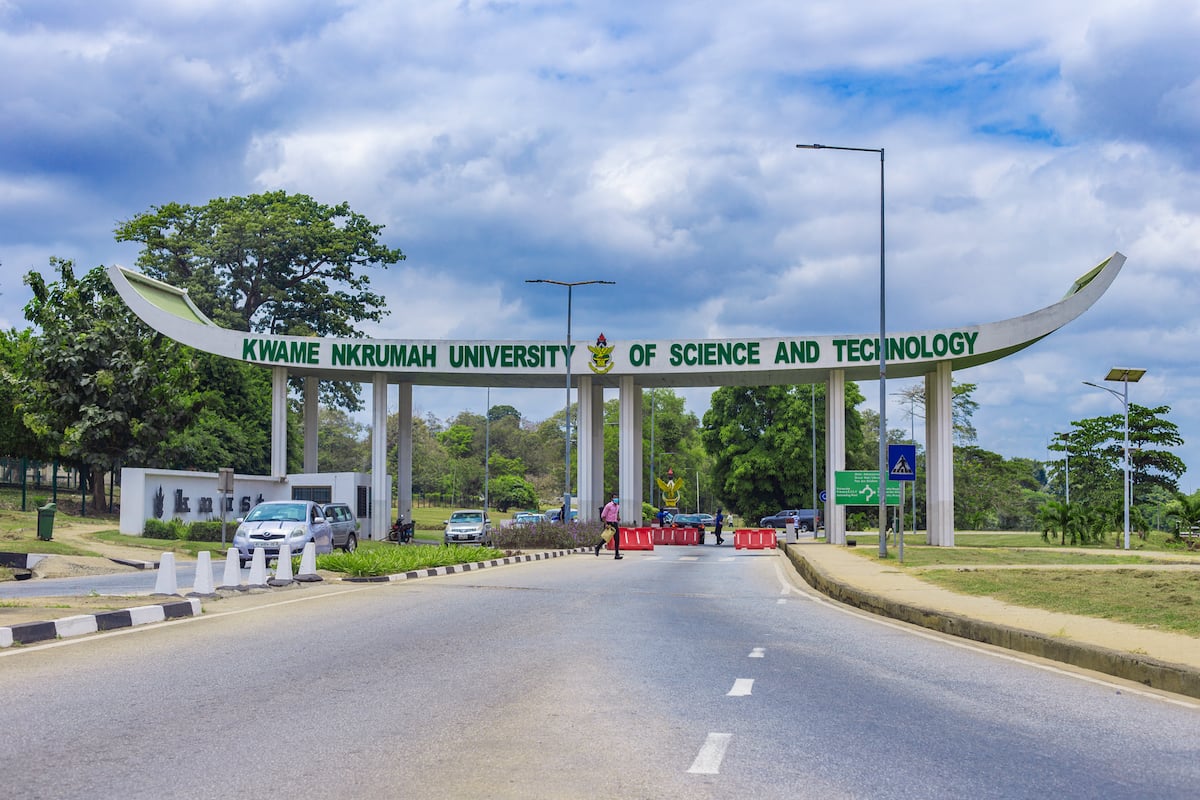 WHAT YOU NEED TO KNOW ABOUT KNUST TRADITIONAL HALLS 2022